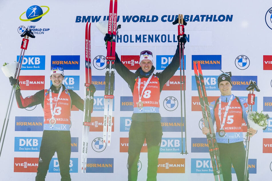 Am 20. März 2022 war die Welt für Sivert Bakken (25, M.) noch in Ordnung: Der Norweger feierte vor heimischem Publikum seinen ersten Weltcup-Sieg.
