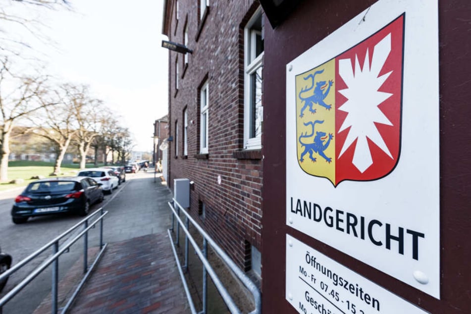 Mit einem Urteil des Landgerichts Lübeck im Prozess gegen den mutmaßlichen Vergewaltiger wird Mitte Februar gerechnet.