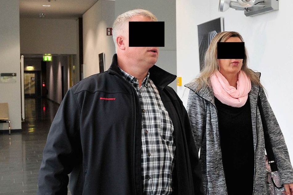 Alexander R. (47) und seine Frau Doreen S. (41).