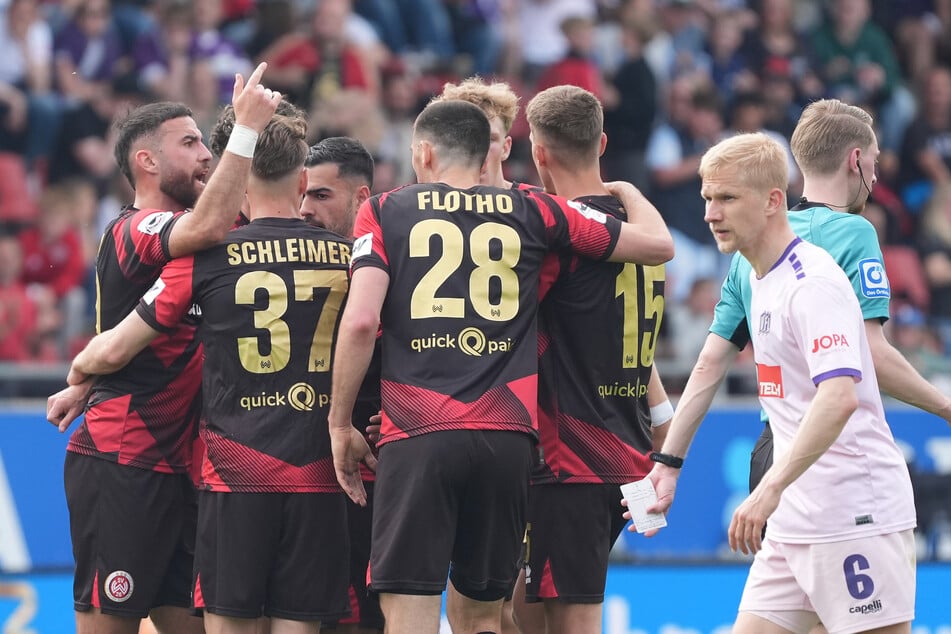 Am vorherigen Spieltag gab Wiesbaden eine Führung aus der Hand - Kontrahent Osnabrück stieg auf.