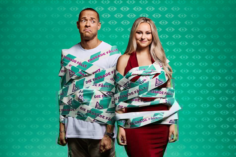 Andrej Mangold (38) neben Ex-Bewohnerin Sarah-Jane Wollny (27).