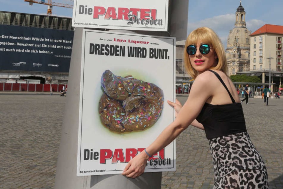 2015 stellte sich Lara Liqueur als Spaßpolitiker für "Die Partei" zur
Oberbürgermeisterwahl.