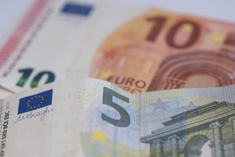 Der Mindestlohn könnte bereits 2026 auf 15 Euro ansteigen - ein Plus von 17 Prozent gegenüber des aktuellen Mindestlohns. (Symbolfoto)