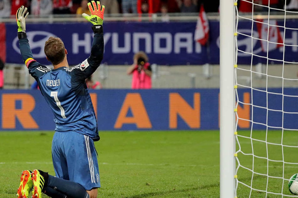 Manuel Neuer geschlagen. Der Torhüter lieferte eine starke Leistung ab.