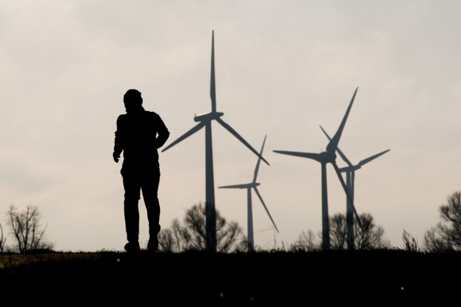 Windräder in Norddeutschland: Die Windenergiebranche in Schleswig-Holstein blickt unzufrieden auf das abgelaufene Jahr 2018.