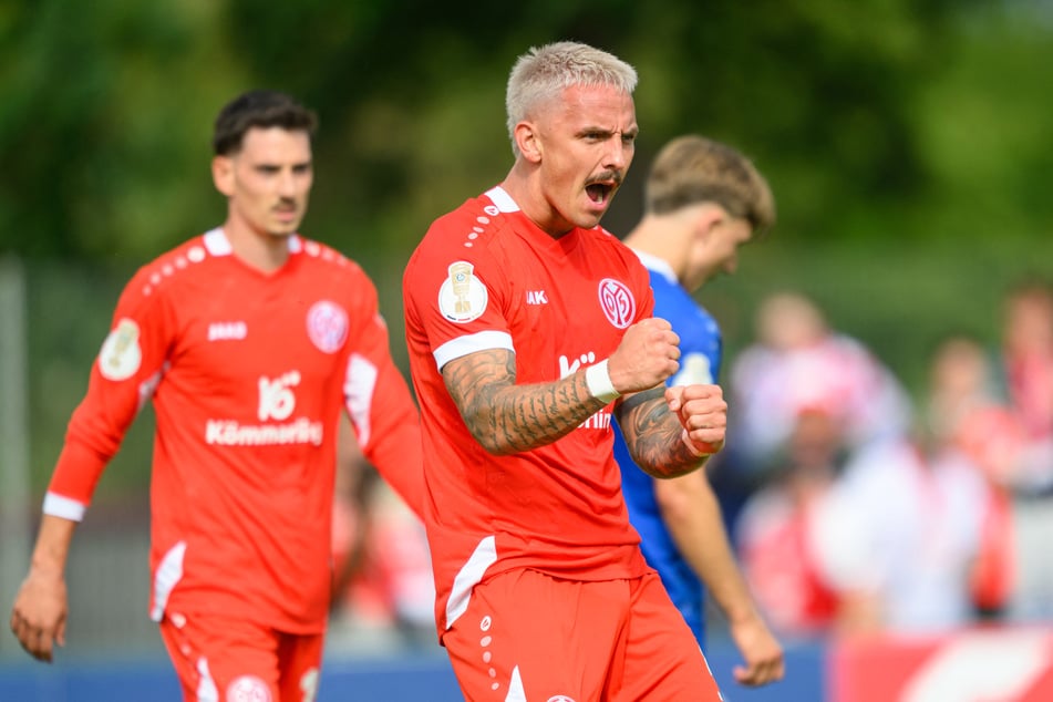 DFB-Pokal: Favoriten sorgen schon zur Pause für klare Verhältnisse