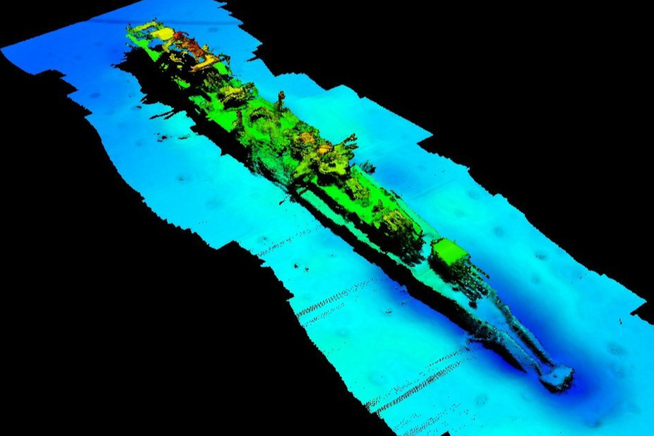 Das Wrack des Kriegsschiffes "Karlsruhe" ist auf einem Sonarbild zu erkennen.
