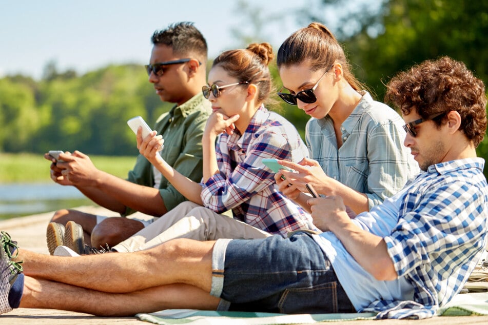 Flexibel und günstig: Mit den flex Tarifen von SIMon mobile unterwegs bestens vernetzt.