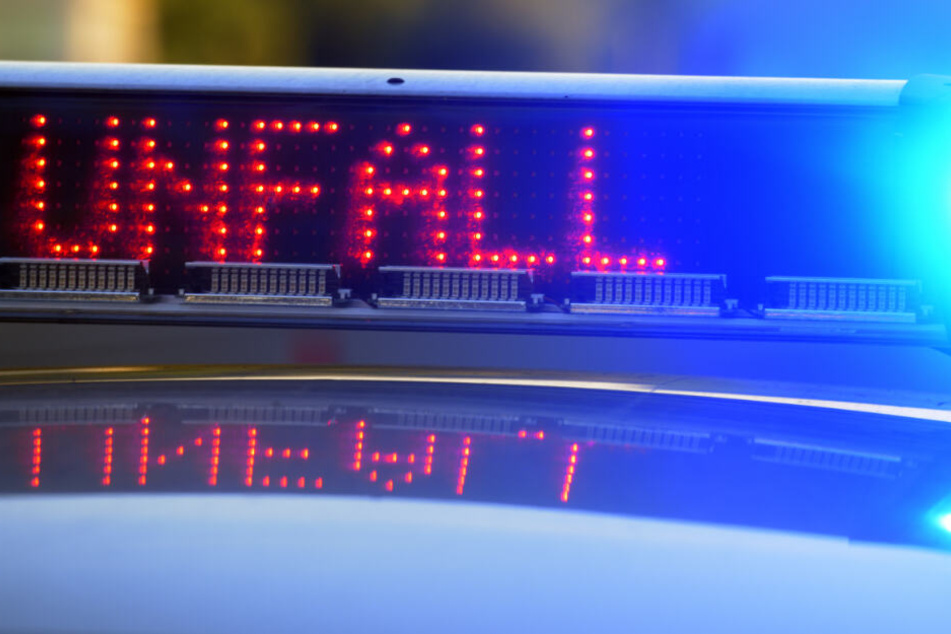 Die Polizei sicherte die Unfallstelle an der Straße Niendorfer Gehege. (Symbolbild)