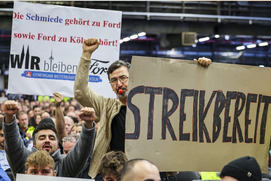 Insgesamt 93,5 Prozent aller IG-Metall-Mitglieder im Kölner Ford-Werk haben sich für einen harten Arbeitskampf ausgesprochen.