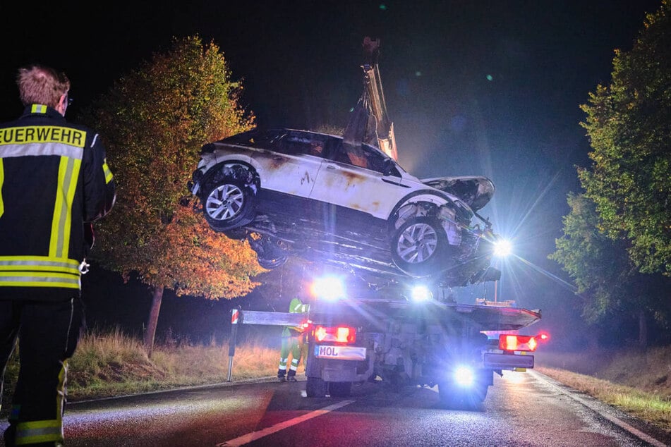 Die Polizei hat den Unfallwagen zur Beweissicherung beschlagnahmt.