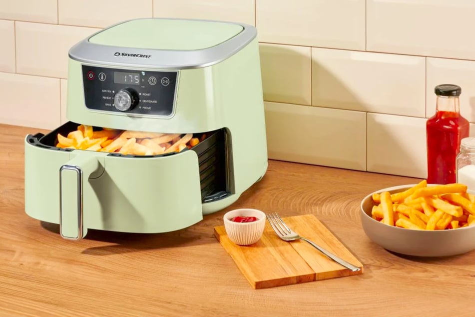 Diese Heißluftfritteuse gibt's ab Donnerstag (20.8.) bei Lidl günstig