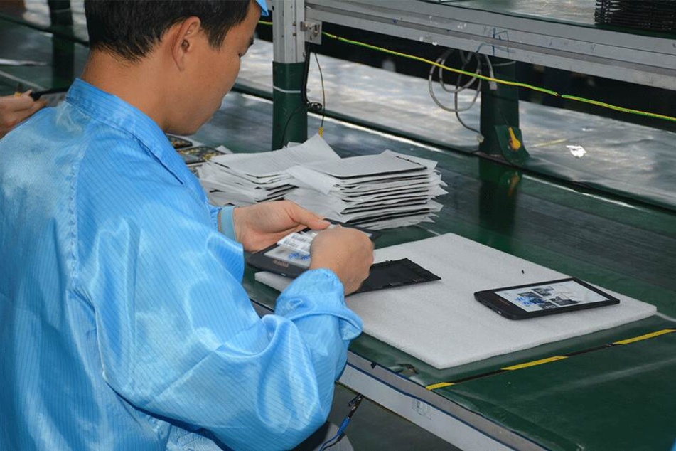 Gefertigt werden die E-Reader in China.