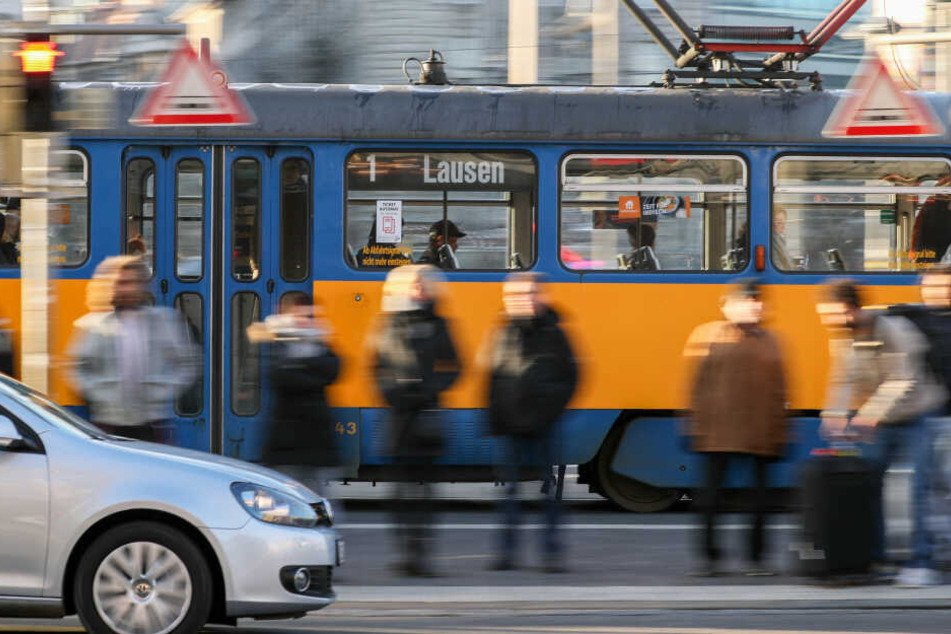 Der Fahrer der Tram konnte nicht mehr rechtzeitig bremsen.