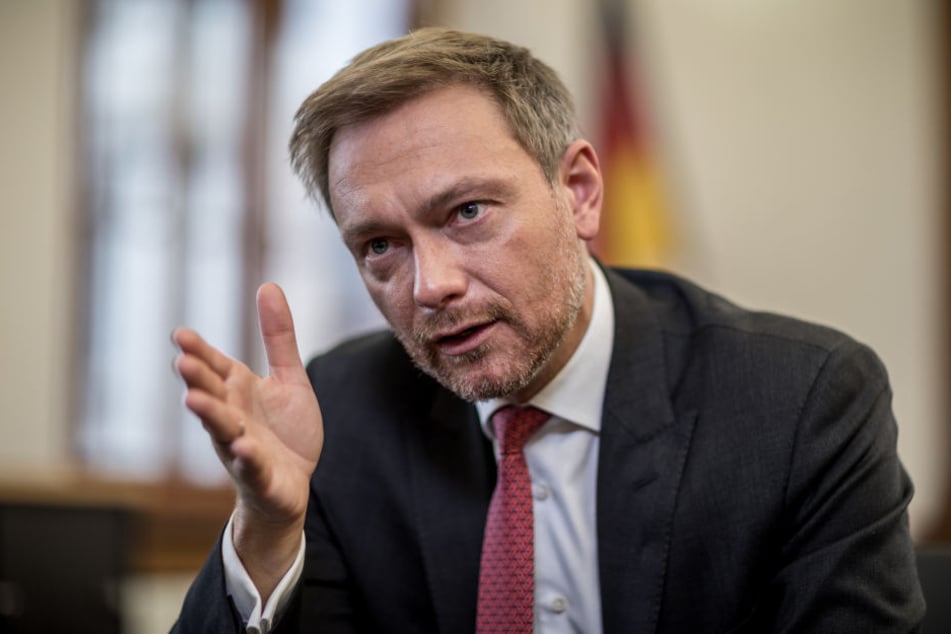 Christian Lindner will minderjährige kriminelle Asylbewerber abschieben lassen.