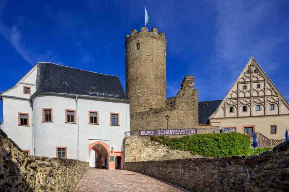 Auf der Burg Scharfenstein entsteht bis zum April ein Mittelalter-Dorf.