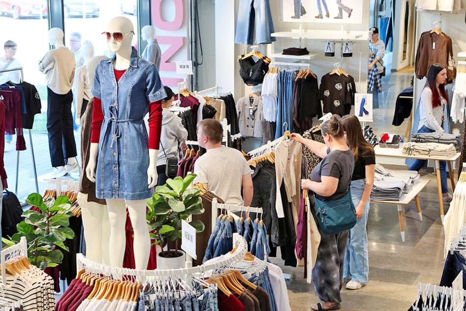 Darum stürmen Kunden jetzt zu den Outlets in Schwarzheide