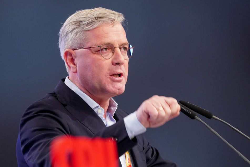 Cdu Vorsitz Norbert Rottgen Will Auch Tag24