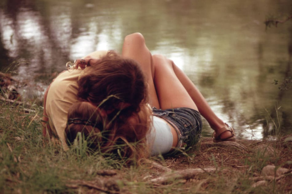 Am Anfang steht die erotische Anziehung, dann kommt Leidenschaft, am Ende vielleicht die Liebe.