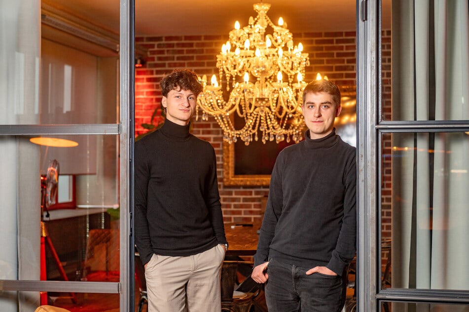 Jannis Philipp (22, l.) und Karl Pohlandt (22) sangen als Kinder im Dresdner Kreuzchor.
