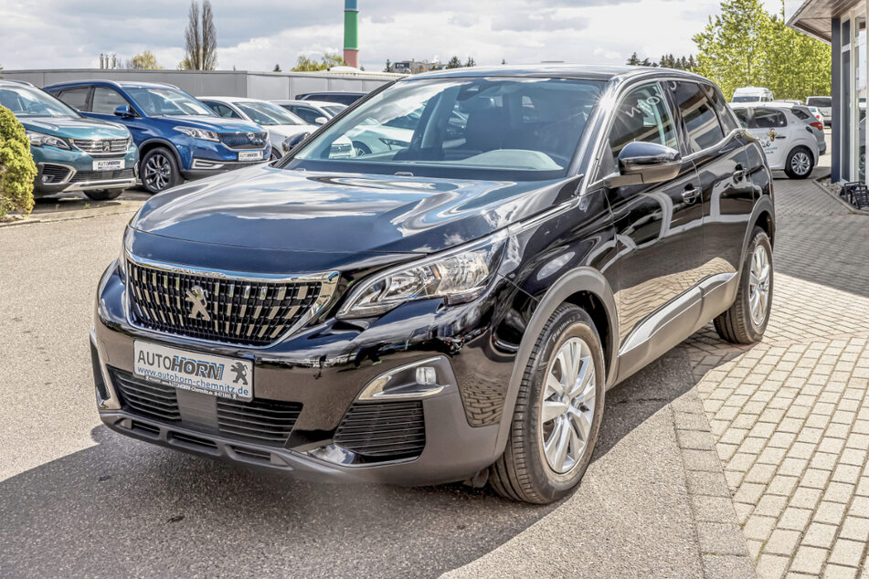 Das Familien-SUV Peugeot 3008 ist stark im Prei gesenkt und für 22.540 Euro zu haben.