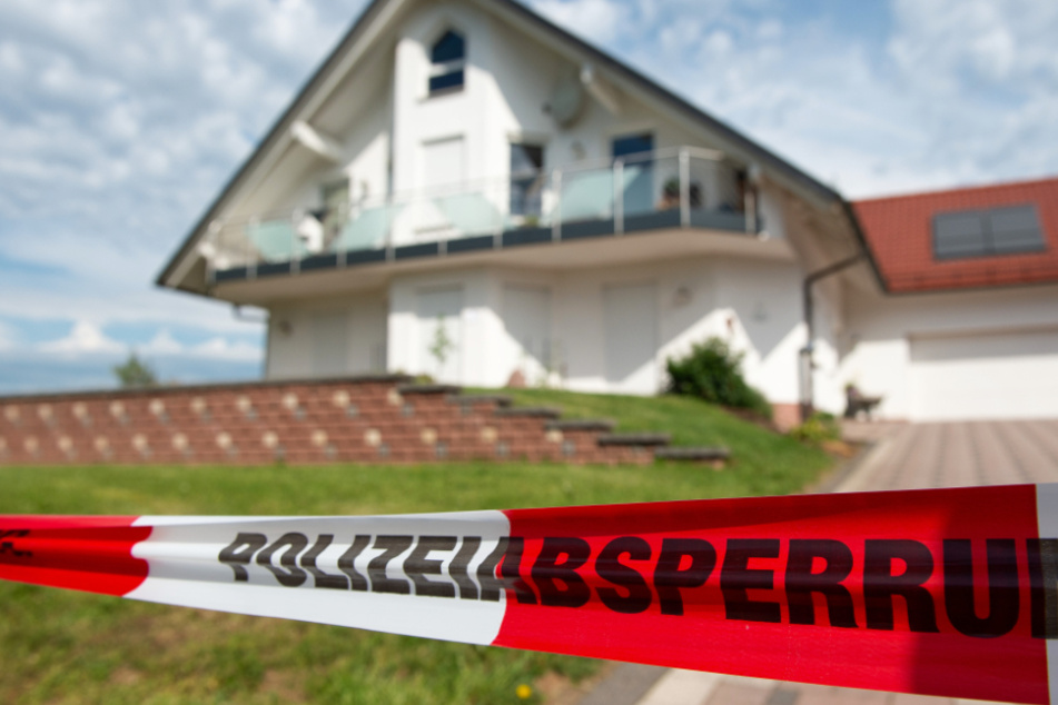 Walter Lübcke wurde im Juni 2019 auf der Terrasse seines Hauses in Wolfhagen bei Kassel mit einem Kopfschuss getötet.