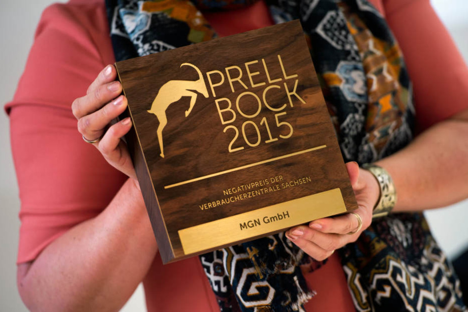 Im März bekamen die Dresdner Abzocker erst den Negativpreis „Prellbock 2015“
verliehen.