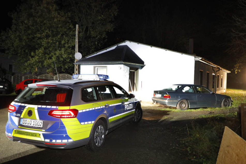 Bei der Explosion in diesem Einfamilienhaus starb ein Mann.