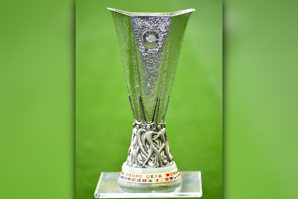 Die Europa-League-Trophäe wird am 18. Mai in Sevilla vergeben.