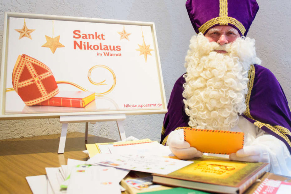 Im Nikolauspostamt gibt es einiges zu tun.