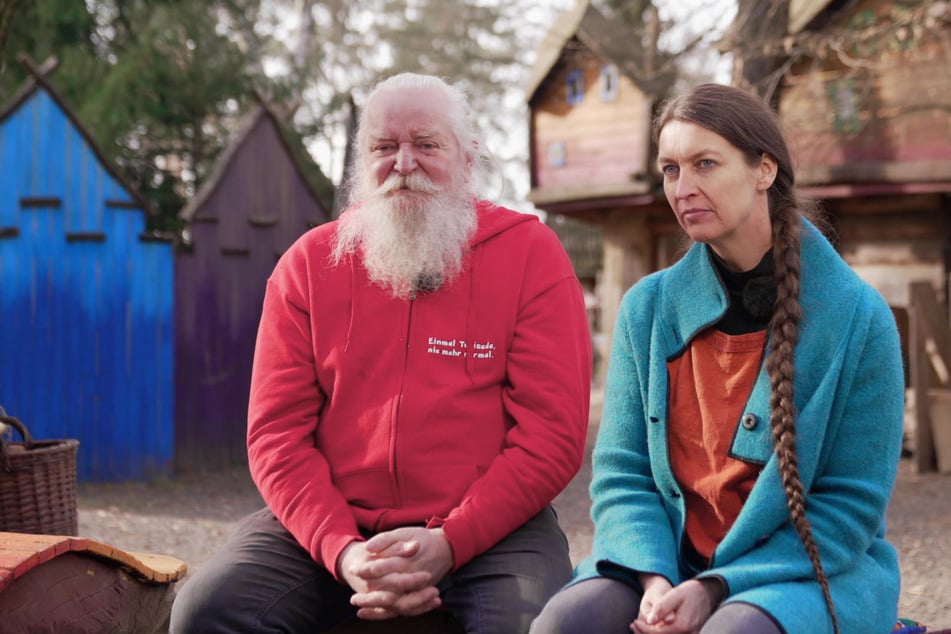 Jürgen Bergmann (66, l.) und Doreen Stopporka (47, r.) sind seit 27 Jahren zusammen und haben fünf Kinder.