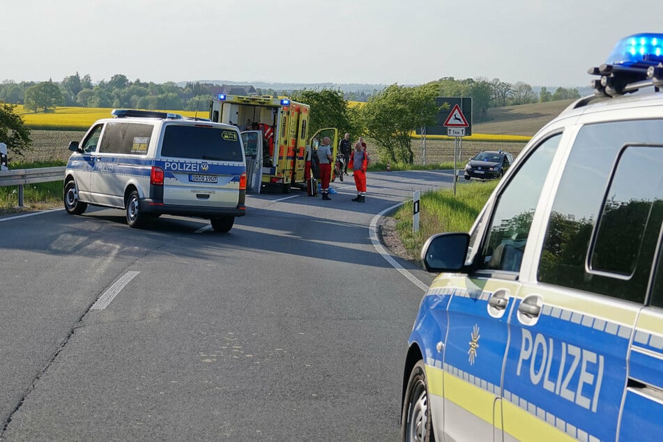 Tragisches Unglück im Käbschütztal: Motorradfahrer (56) stirbt noch an der Unfallstelle