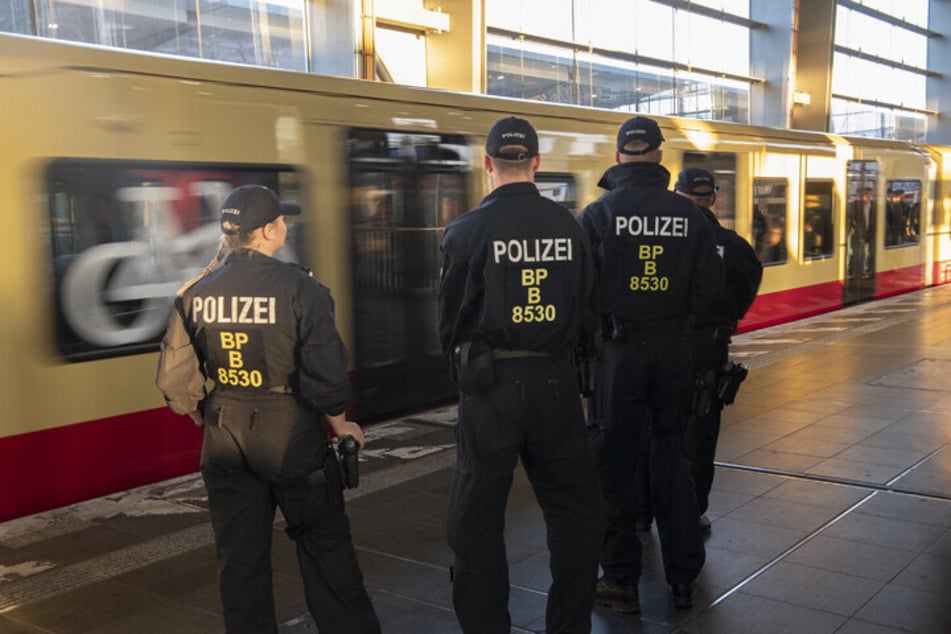Zu der Bedrohungssituation kam es am Bahnhof Ostkreuz. (Archivfoto)