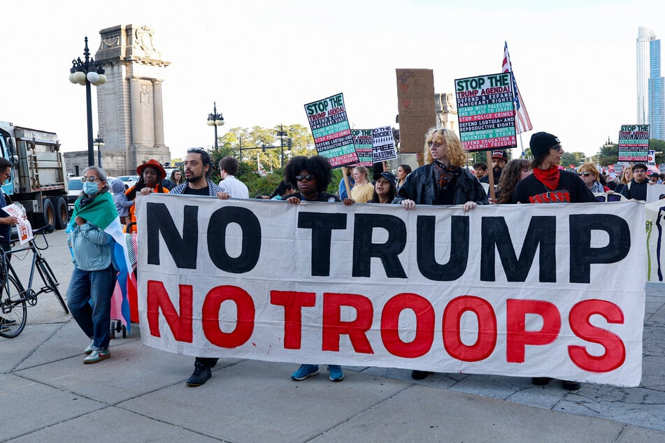 Trump suffers big loss as Supreme Court rules on National Guard in Chicago