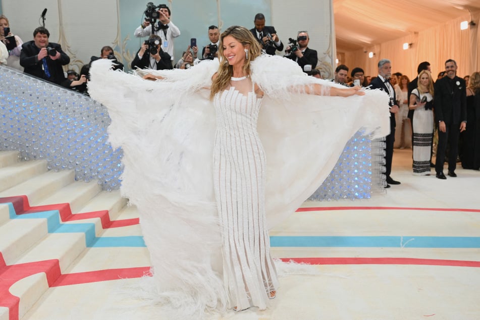 Gisele Bündchen in Chanel.