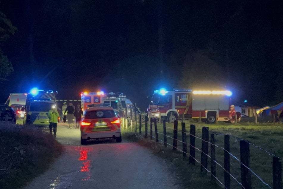 Zahlreiche Rettungskräfte waren im Einsatz.