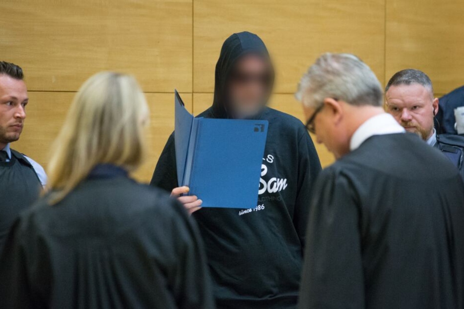 Jörg W. (m.) soll der Haupttäter sein.