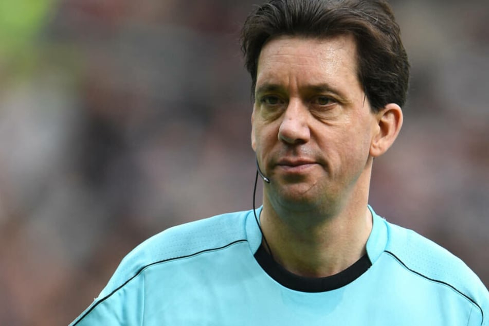 Bundesliga-Schiedsrichter Manuel Gräfe könnte sich eine "Trainer-Challenge" in der Bundesliga vorstellen.