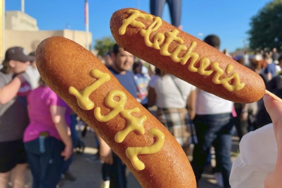 Corn dogs have been sold at Fletcher's since 1942. To wash it down, beer with the appropriate flavor is now also added.