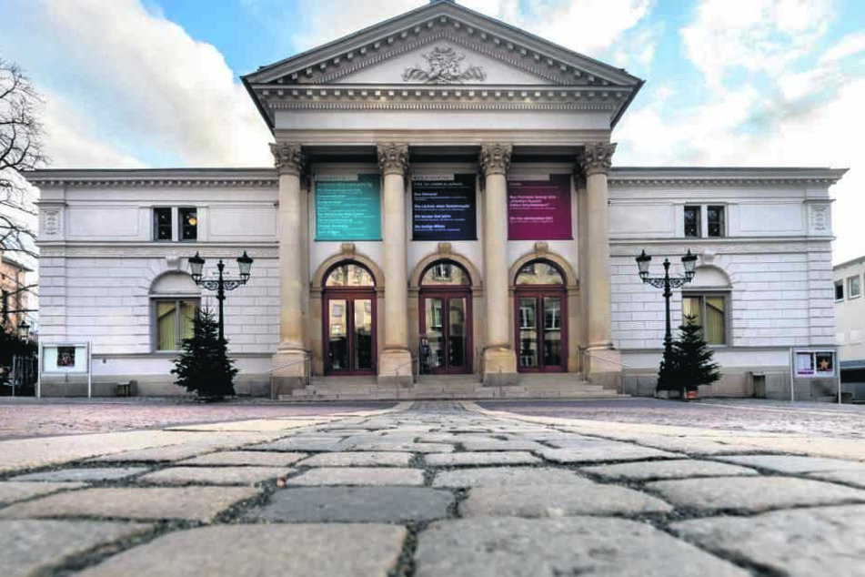 Das Vogtlandtheater in Plauen such Muskelmänner für "Den Besuch der alten Dame".