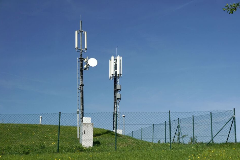 "Umfangreiche Umbau- und Modernisierungsmaßnahmen": Während Aue ohne Netz war, konnte man im benachbarten Bad Schlema telefonieren.