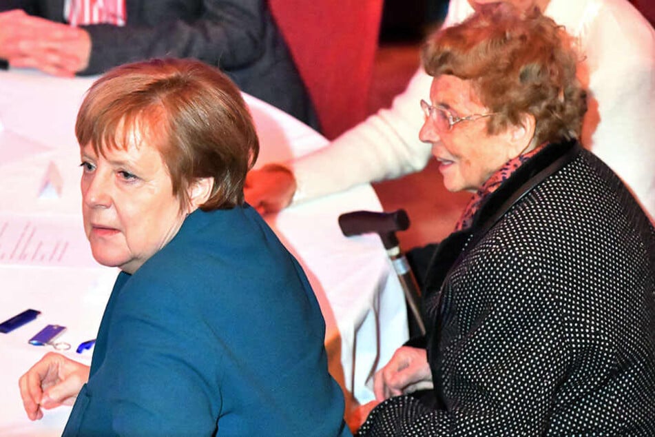 Angela Merkel (64) und ihre Mutter Herlind Kasner (90).