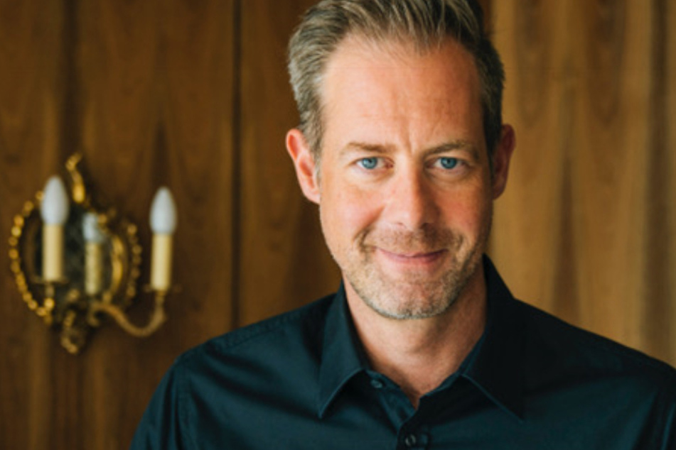 Leonard Diepenbrock (48) ist als RTL-Moderator bekannt geworden und wagte sich nun an sein erstes Buch als Autor.