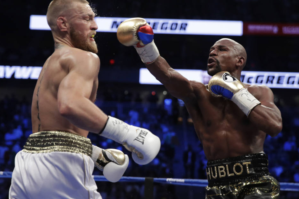 US-Boxer Floyd Mayweather siegte in der 10. Runde durchs K.o.