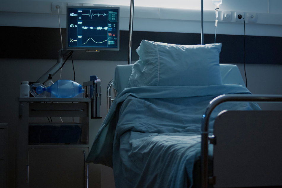 Unsittlich berührt und dabei gefilmt worden: Zahlreiche Patientinnen in einem New Yorker Krankenhaus wurden Opfer eines Ekel-Arztes. (Symbolbild)