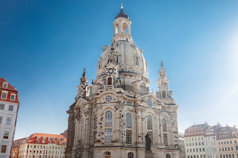 Die weltberühmte Frauenkirche sucht einen neuen Pfarrer.