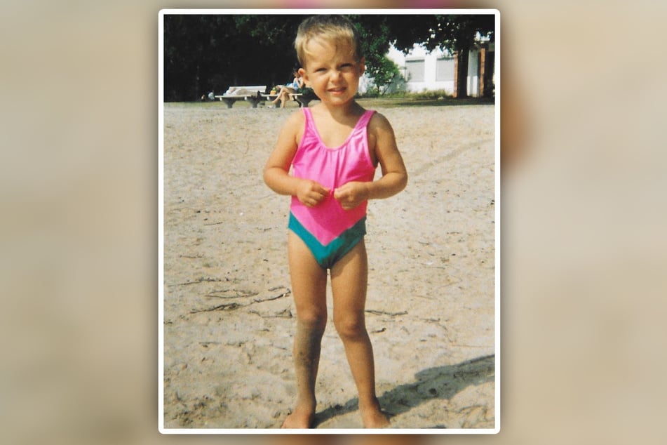 Mit fünf Jahren wollte Bill am Strand lieber einen pinken Badeanzug tragen.