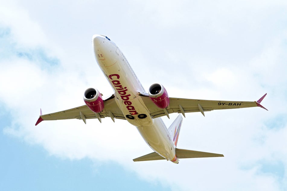 A passenger on a Caribbean Airlines flight to New York City gave birth on Saturday before the plane landed.