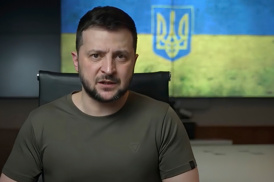 Wolodymyr Selenskyj (44) hat die ganze Welt vor einem russischen Einsatz von Atombomben gewarnt.