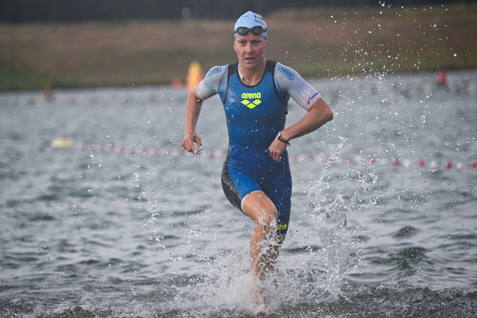 Beim Schwimmen schien für Daniela Bleymehl (34) noch alles in Ordnung. Nach 120 Kilometern musste sie jedoch auf der Radstrecke aufgeben.